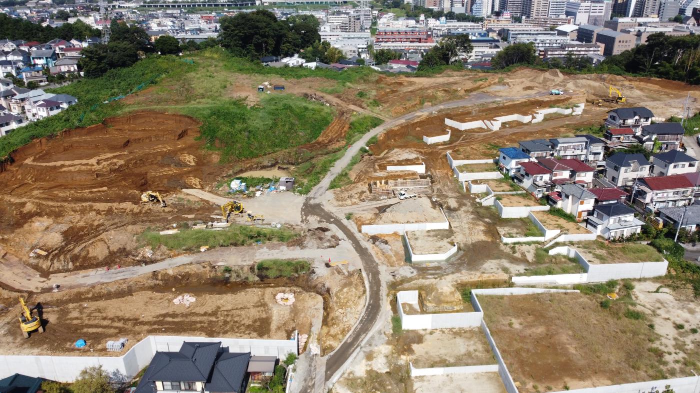 新設道路掘削開始