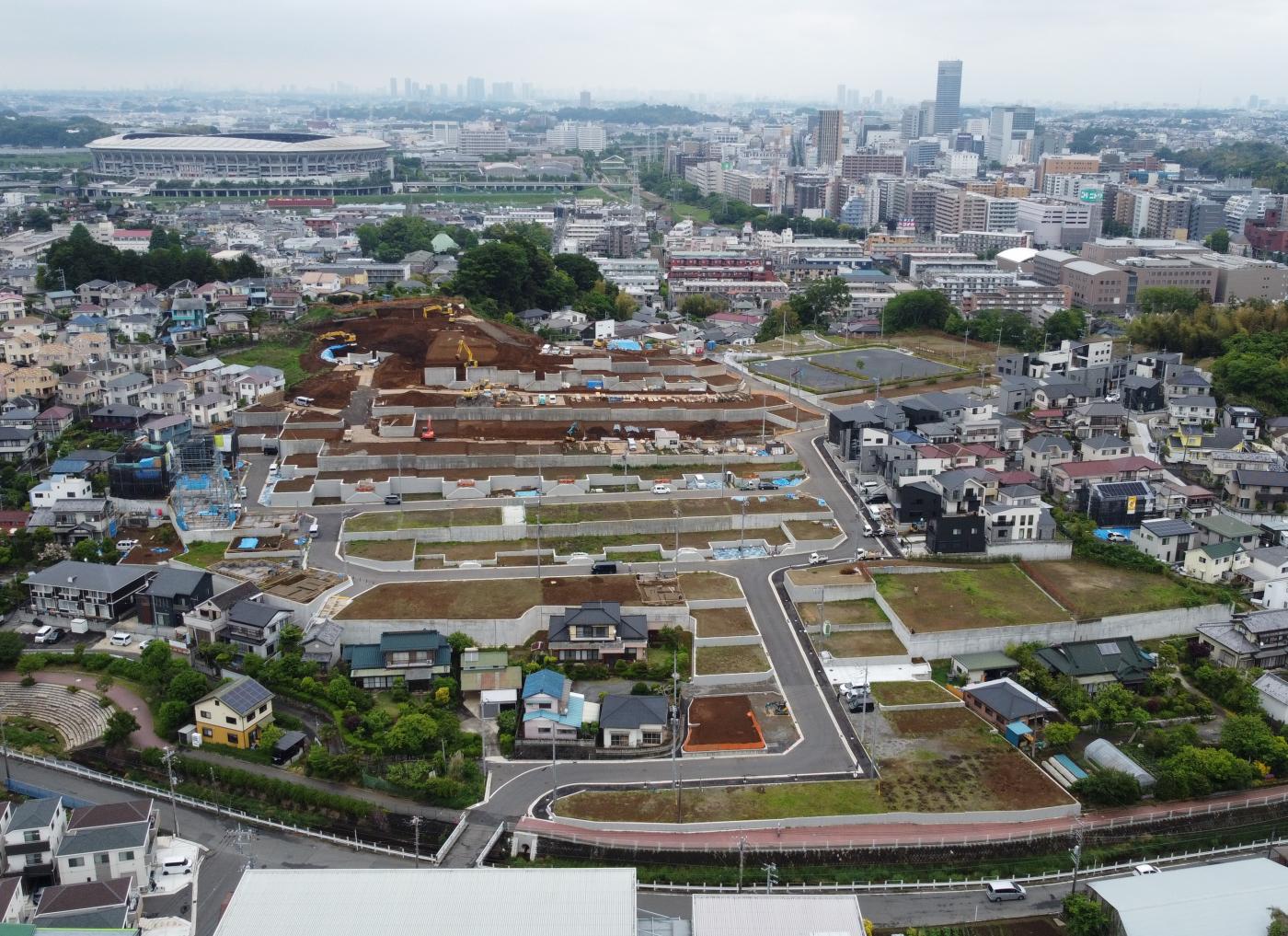 1工区モデルルーム完成・2工区北西側道路保護地着手