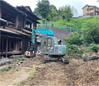 相続や遊休地の活用にお悩みの方や解体・造成のかかる現場はお任せください！